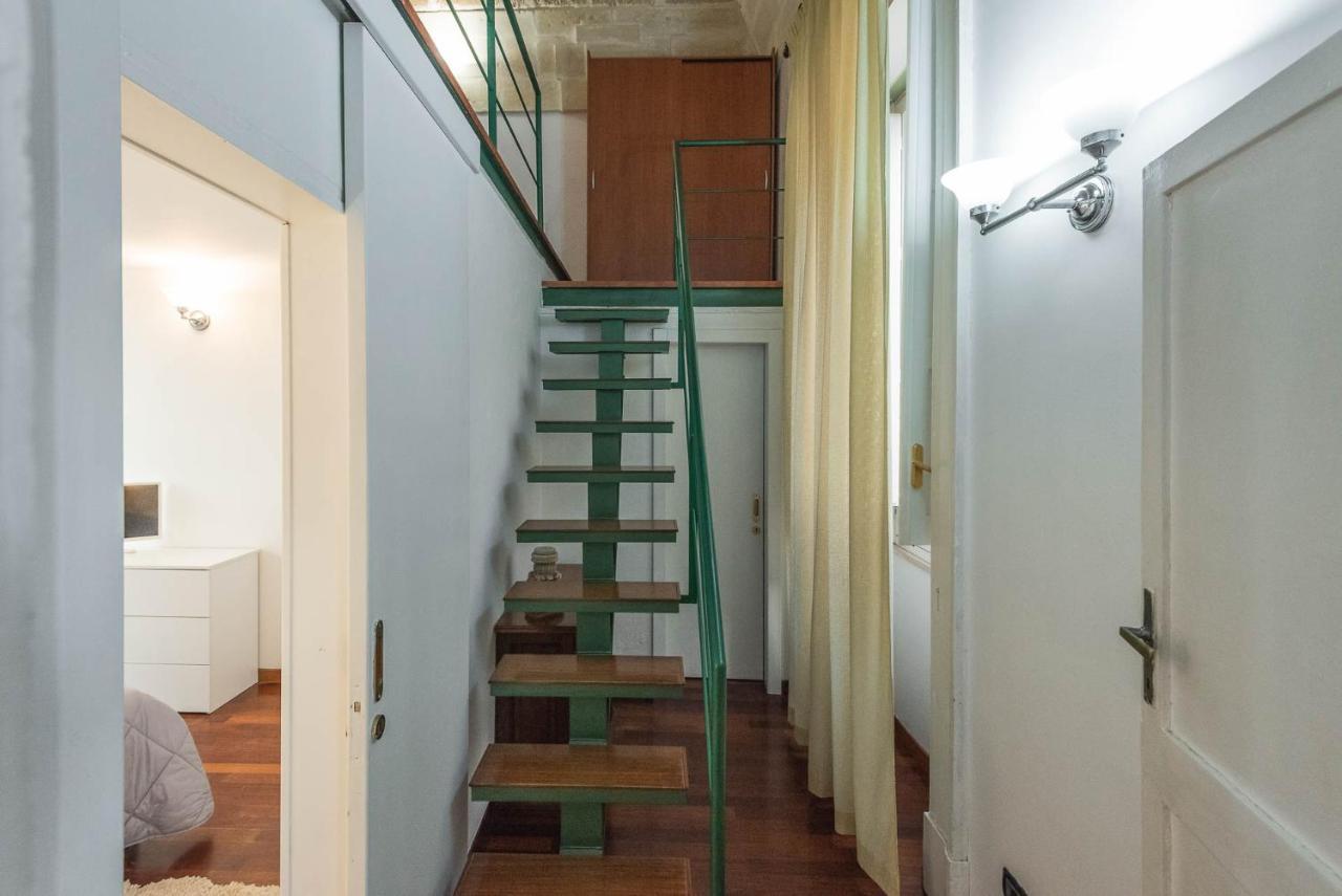 Apartamento Terzo Campanello - Terrazza Nel Centro Storico Lecce Exterior foto